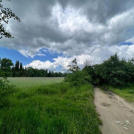 Къмпинг Частен Двор Bulgarian Campsite For Tents Kazanlŭk Exterior foto